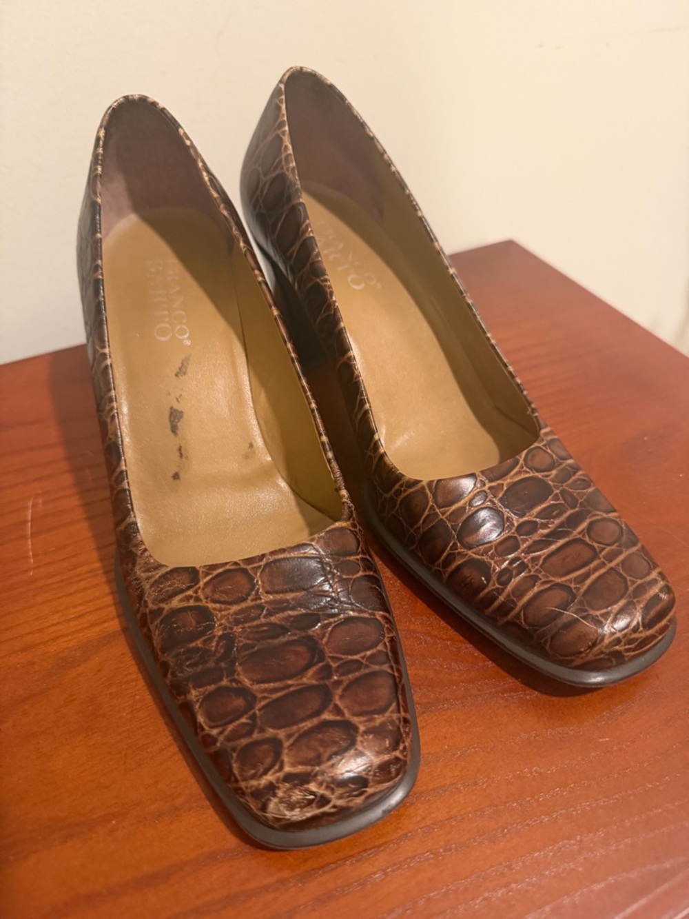 Franco Sarto Croc Embossed Leather Block Heel Pumps size 7.5 Brown Square Toe